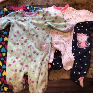 Bundle of 0-3 month footie jammies